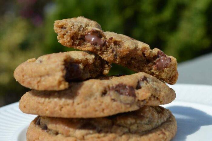 Gourmet chocolate chip cookies in a 2-pack for events