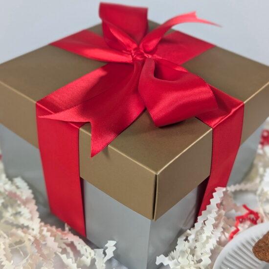 Holiday gift box